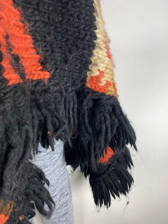 Vintage Ralph Lauren Wool Poncho Cape Southwestern Aztec Hand Knit Fringe . - Picture 5 of 10